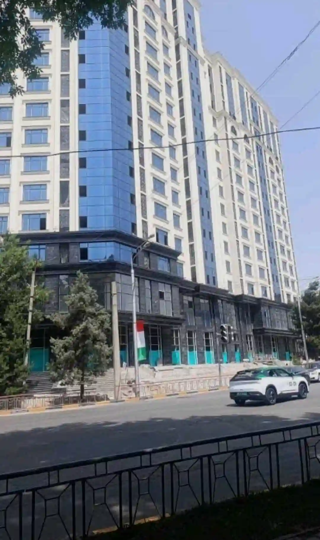 3-к квартира, 3 этаж, 112 м², Исмоил Сомони