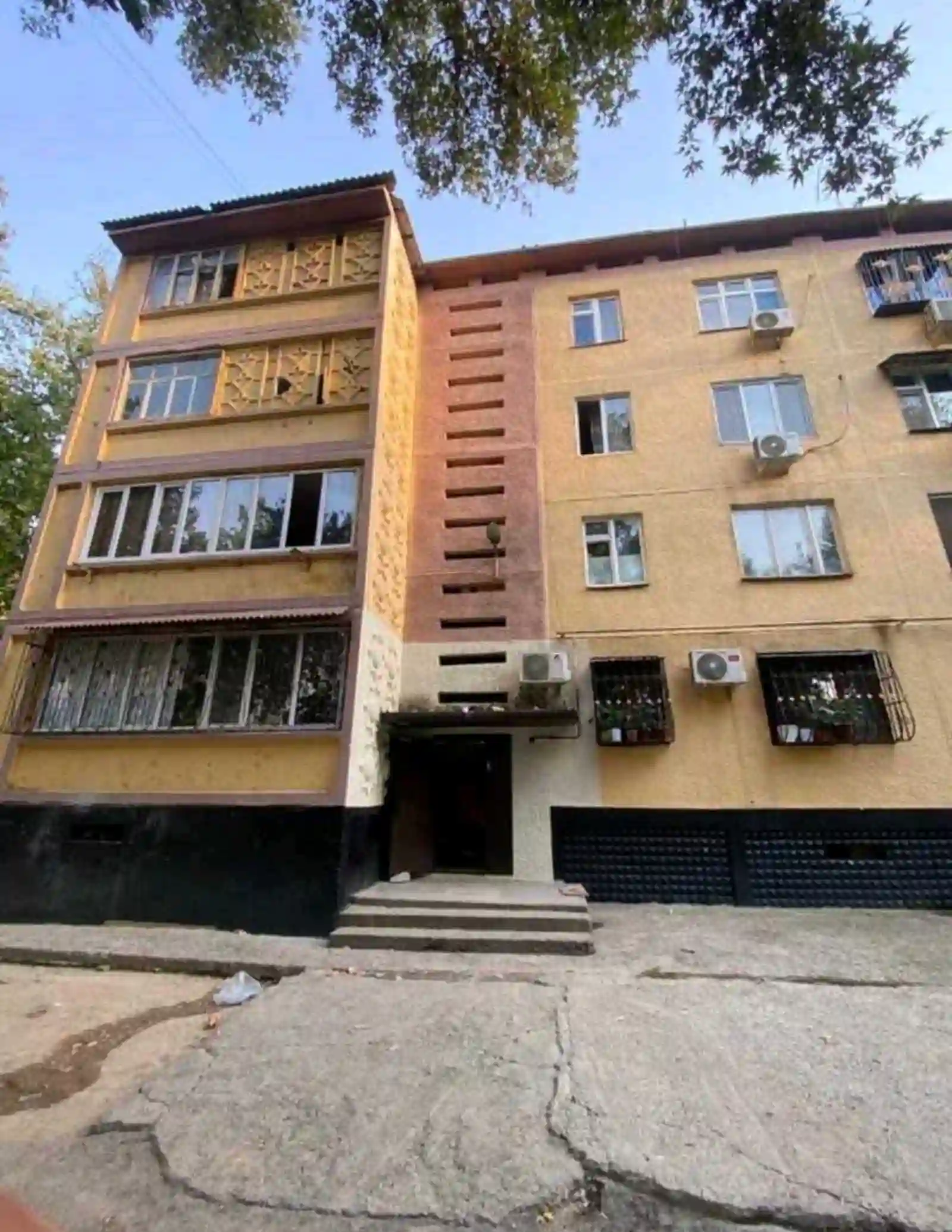 2-к квартира, 2 этаж, 63 м², Сино