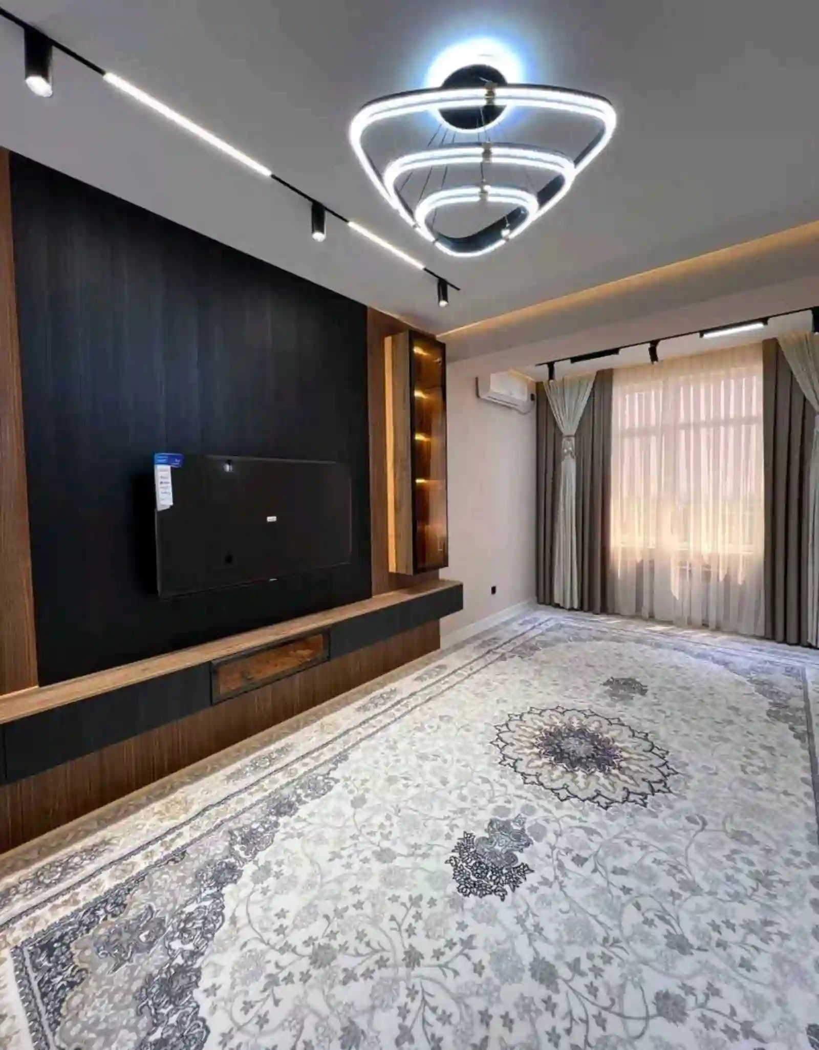 2-к квартира, 13 этаж, 77 м², Сино