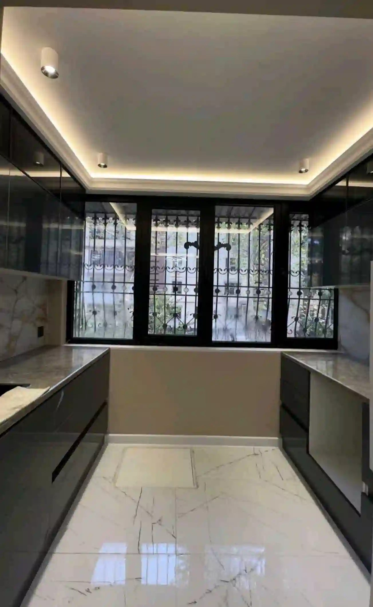 3-к квартира, 1 этаж, 70 м², Сино