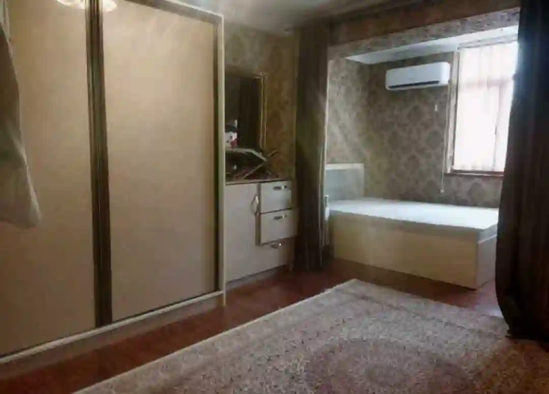 3-к квартира, 2 этаж, 63 м², Сино