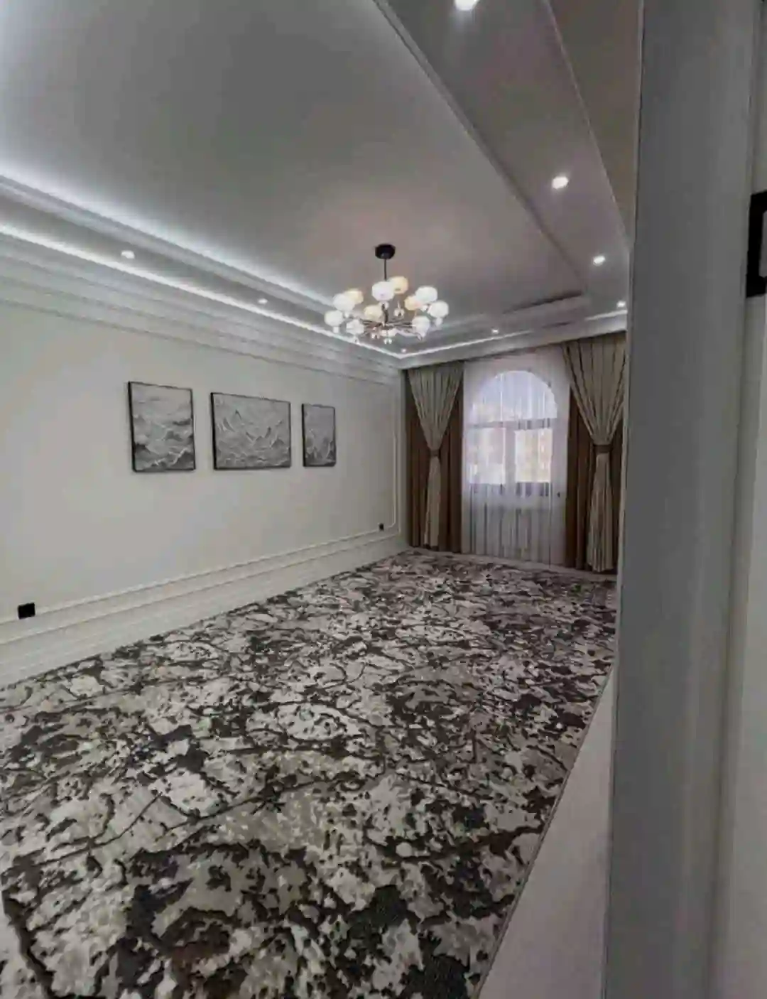 3-к квартира, 16 этаж, 100 м², Шохмансур