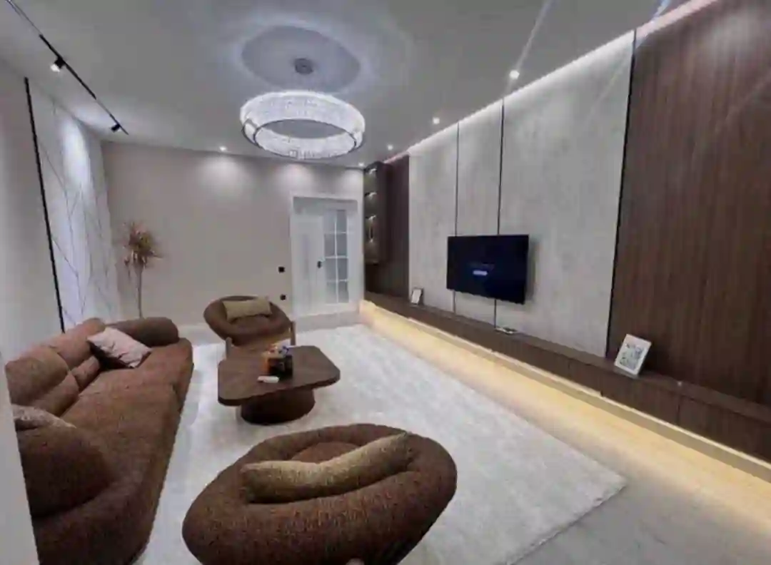 3-к квартира, 10 этаж, 132 м², Шохмансур