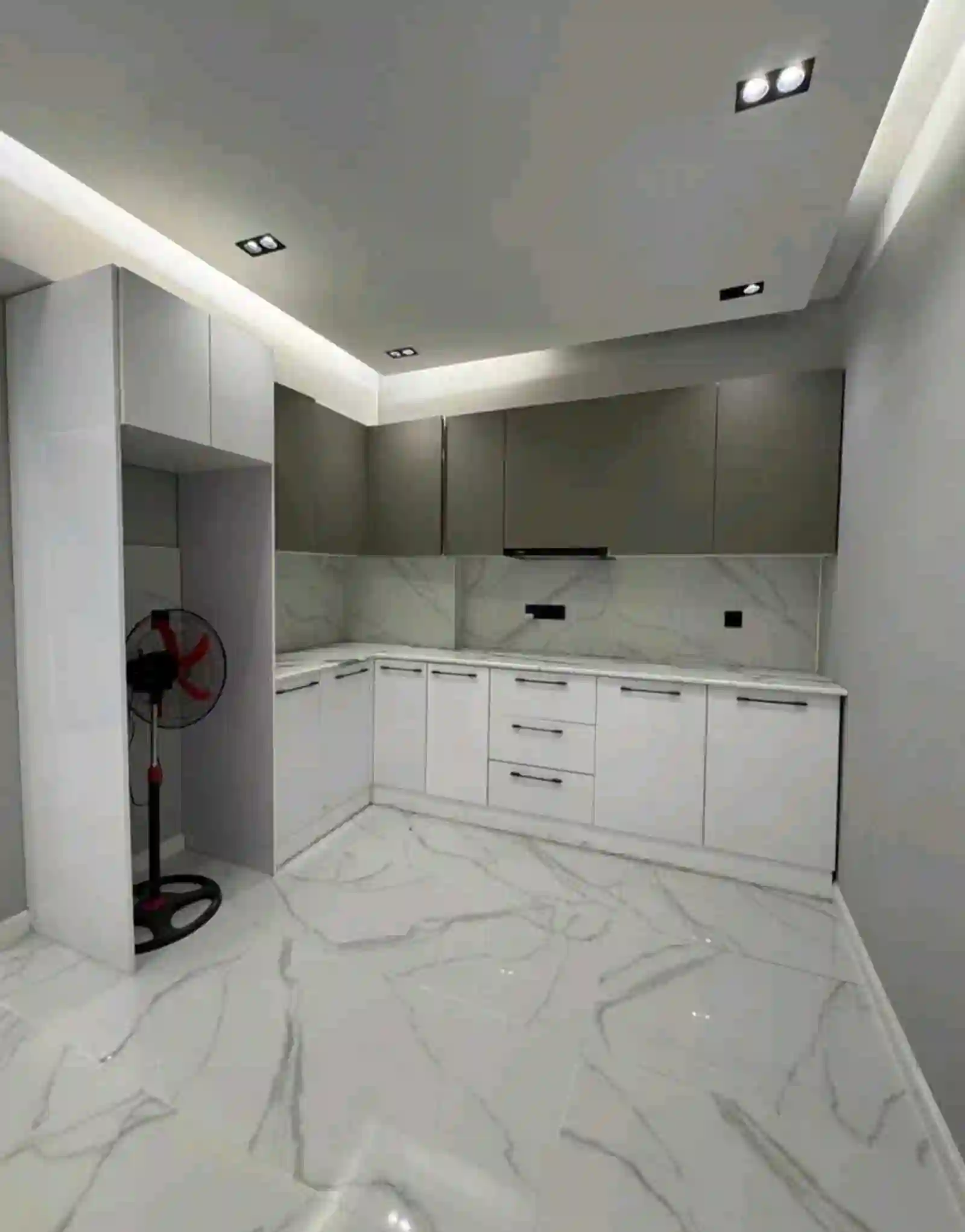 2-к квартира, 7 этаж, 75 м², Сино