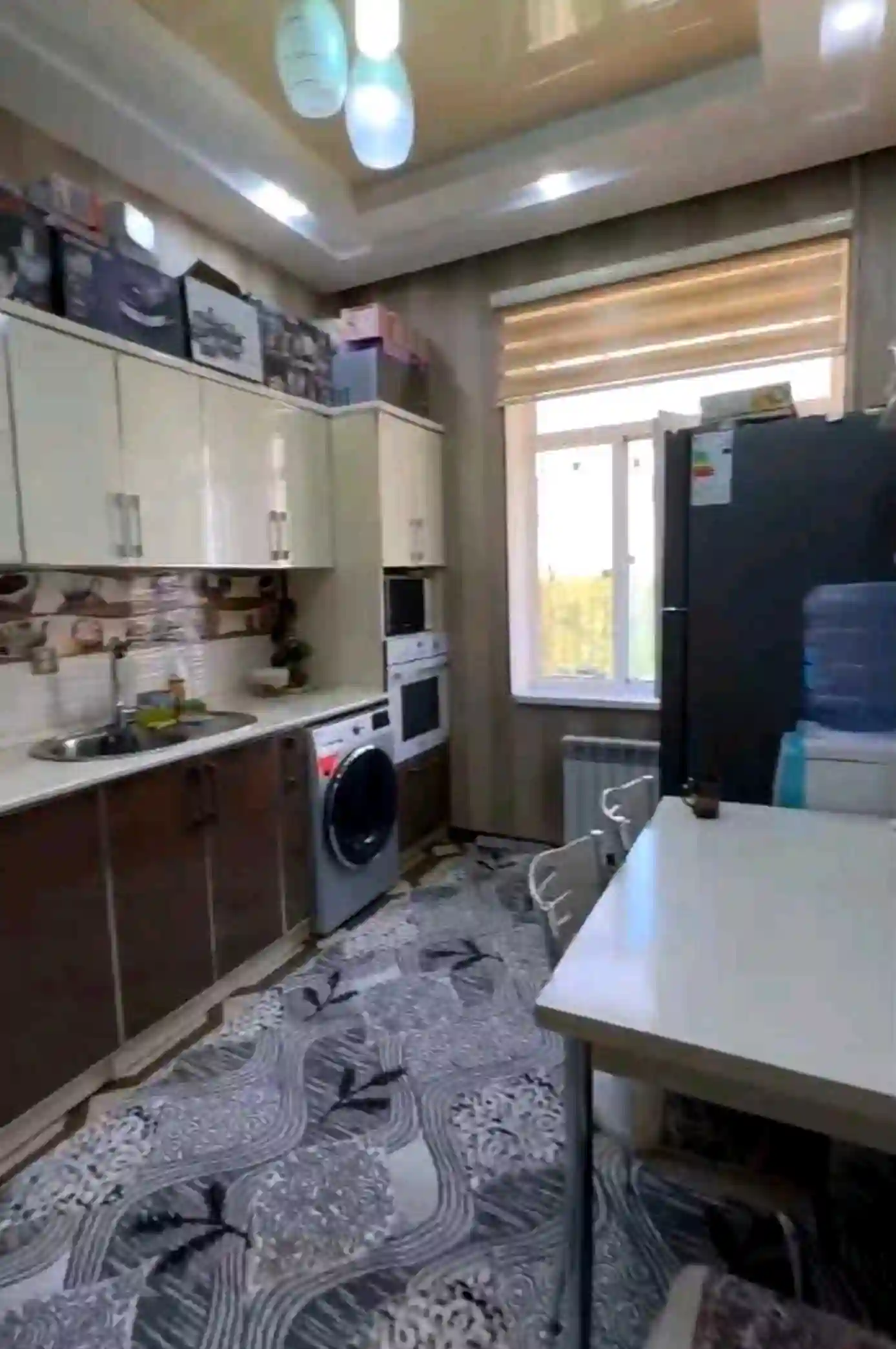 2-к квартира, 8 этаж, 79 м², Шохмансур