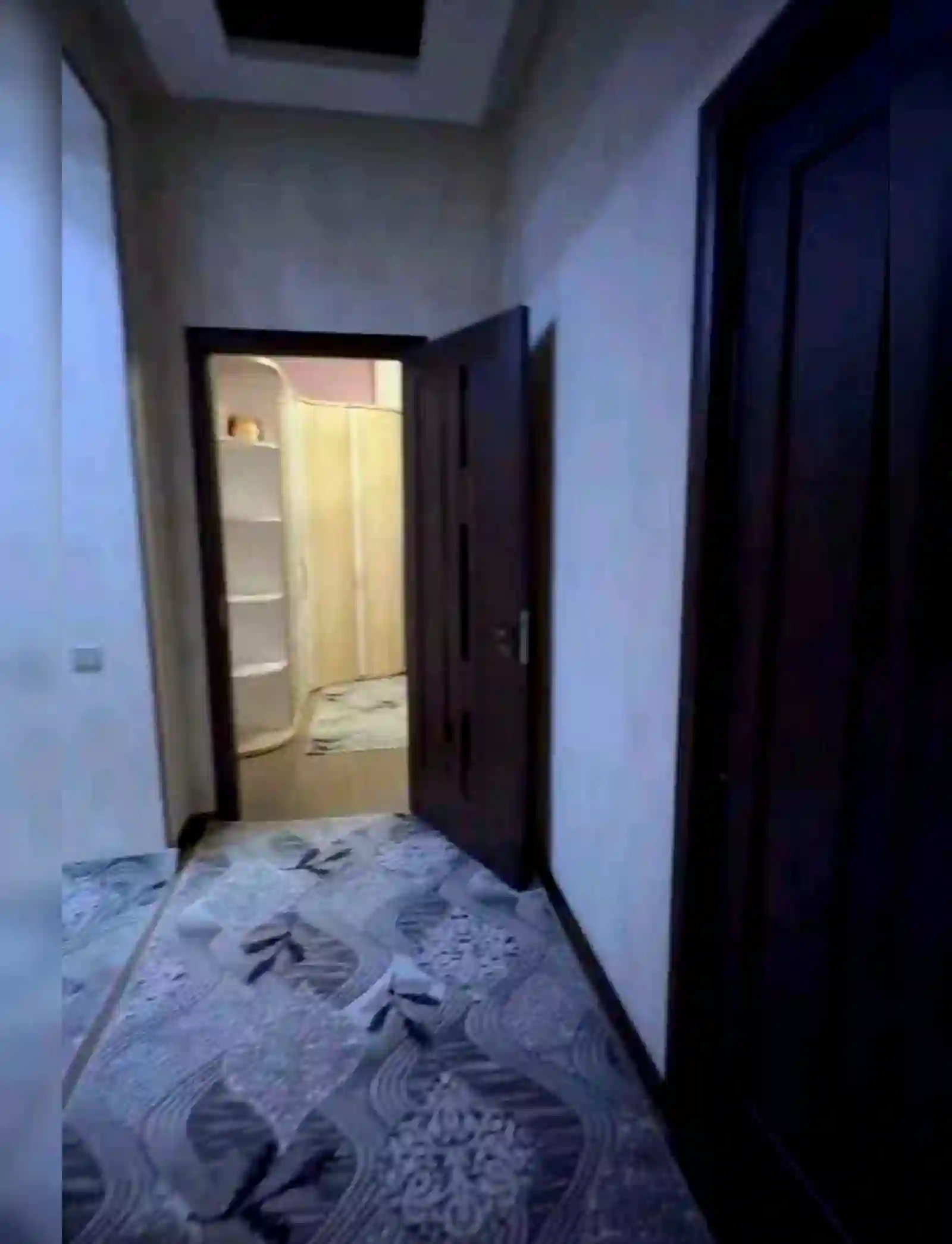 2-к квартира, 8 этаж, 79 м², Шохмансур