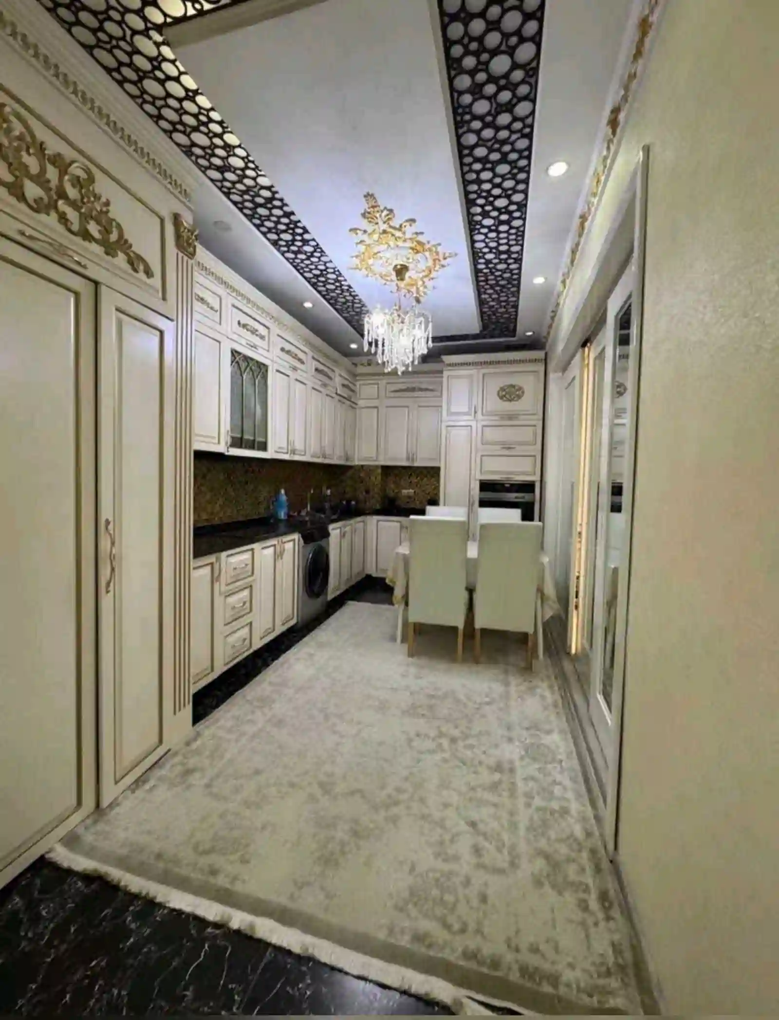 2-к квартира, 11 этаж, 120 м², Исмоил Сомони
