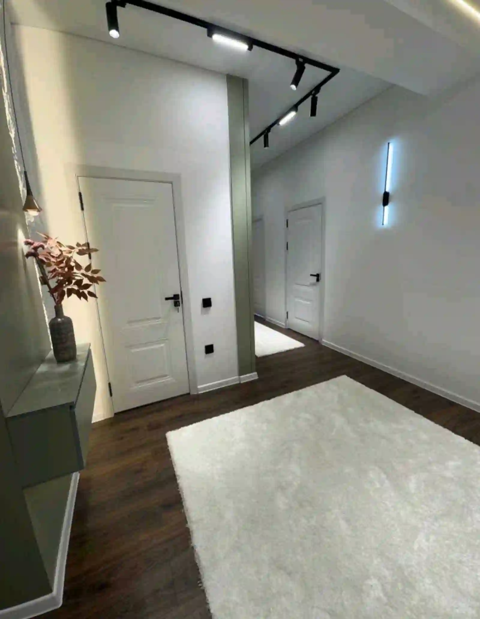 3-к квартира, 9 этаж, 94 м², Исмоил Сомони
