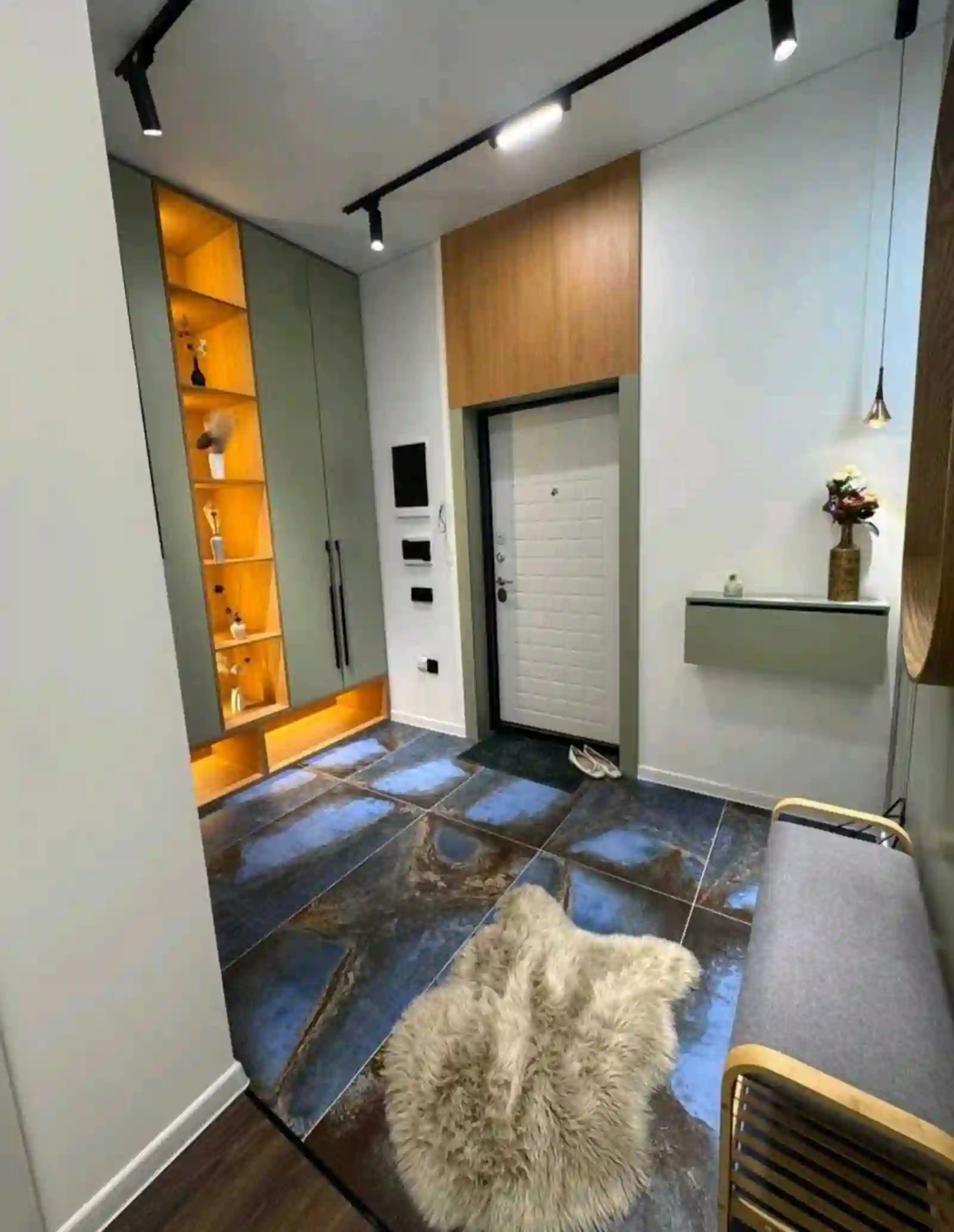 3-к квартира, 9 этаж, 94 м², Исмоил Сомони