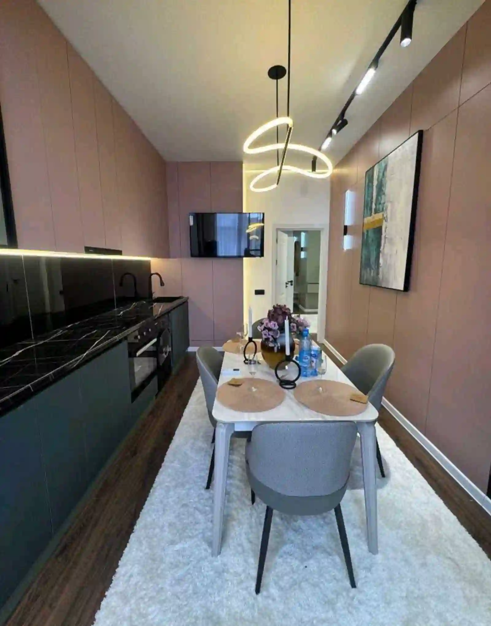 3-к квартира, 9 этаж, 94 м², Исмоил Сомони