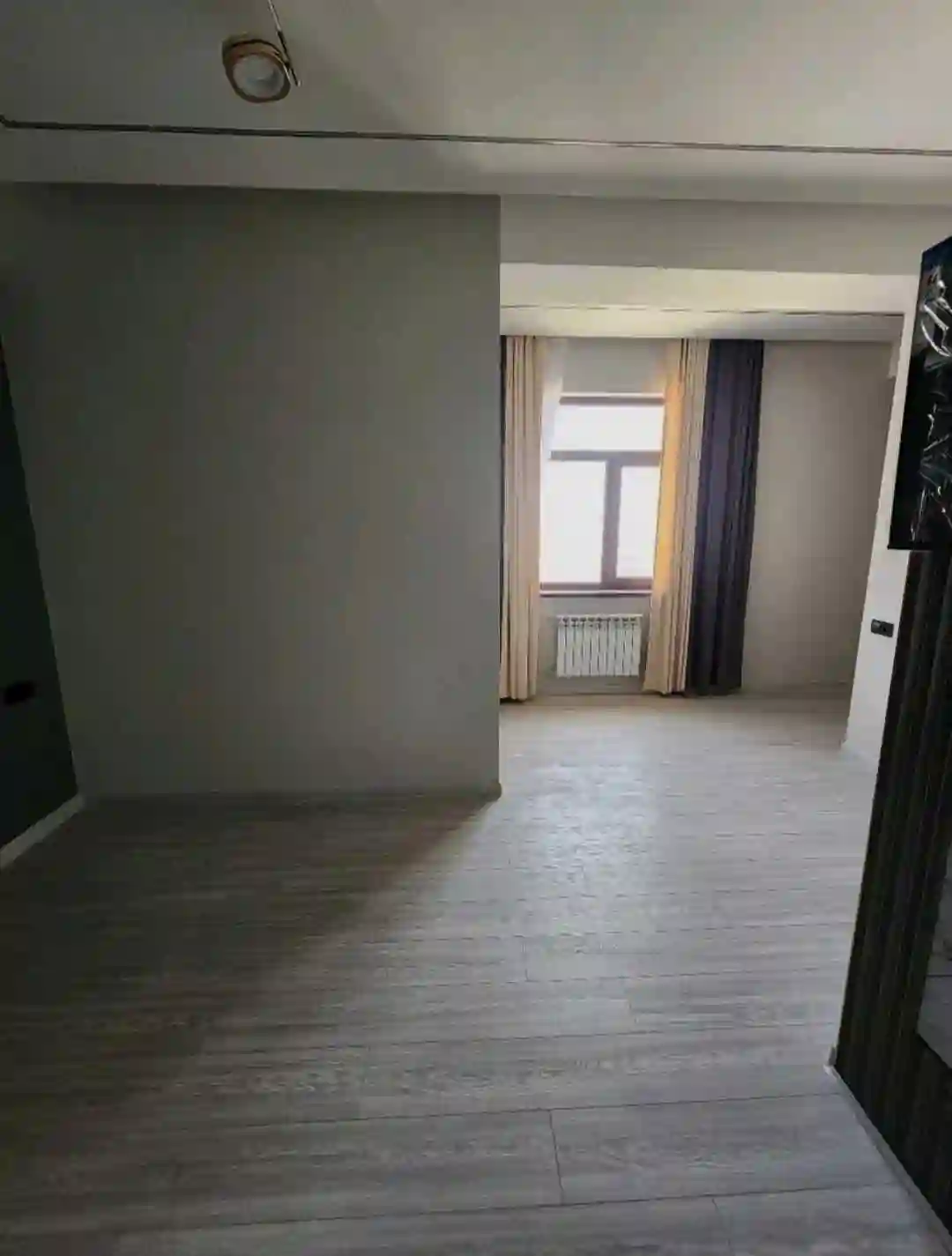 2-к квартира, 20 этаж, 72 м², Шохмансур