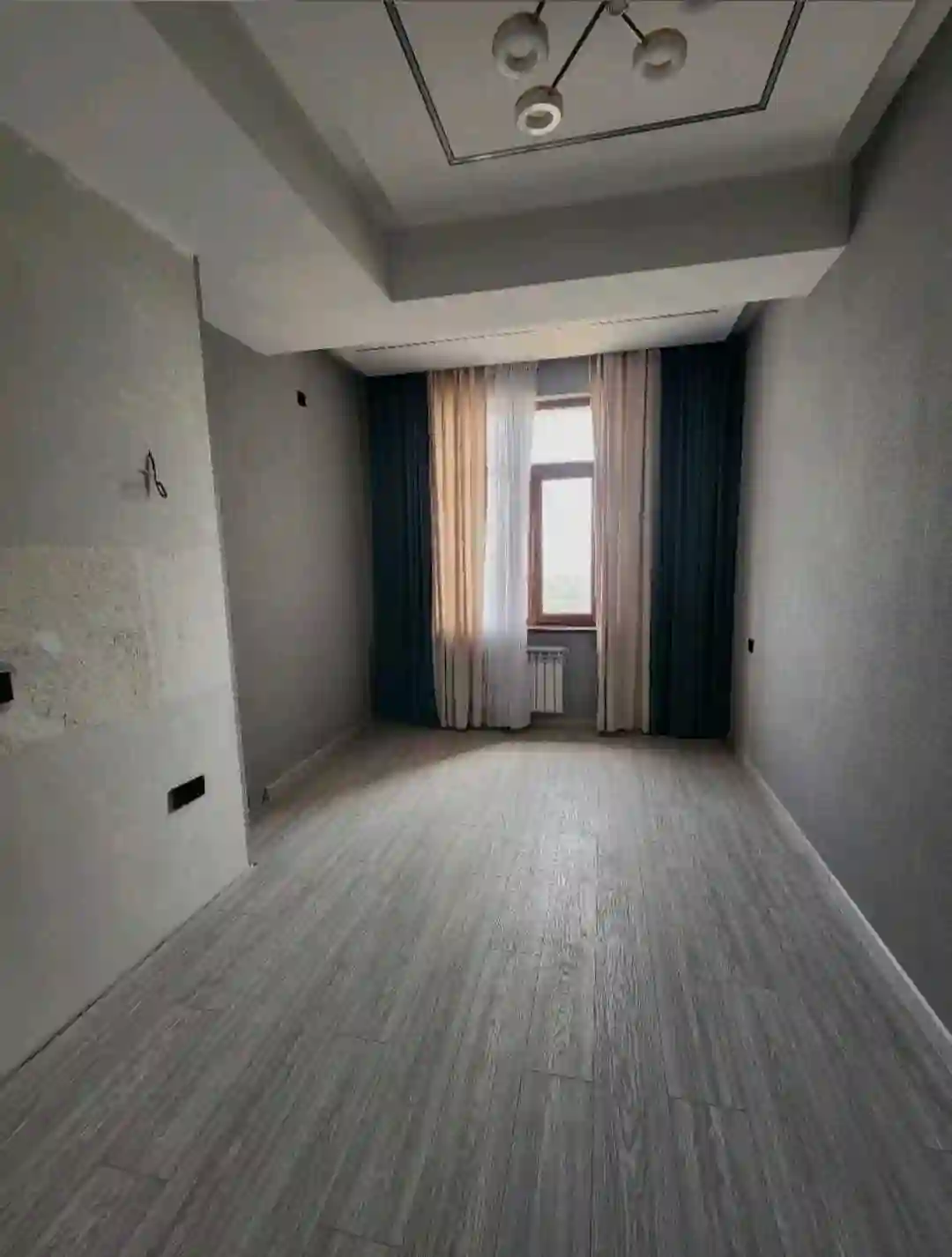 2-к квартира, 20 этаж, 72 м², Шохмансур