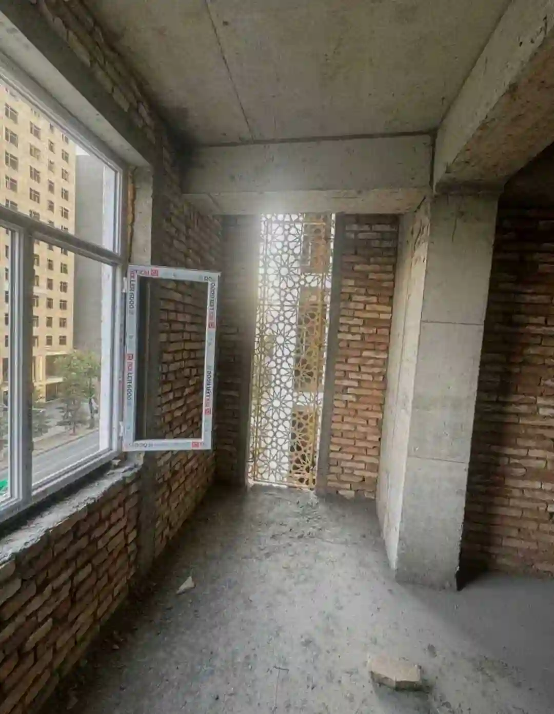 2-к квартира, 9 этаж, 61 м², Фирдавси