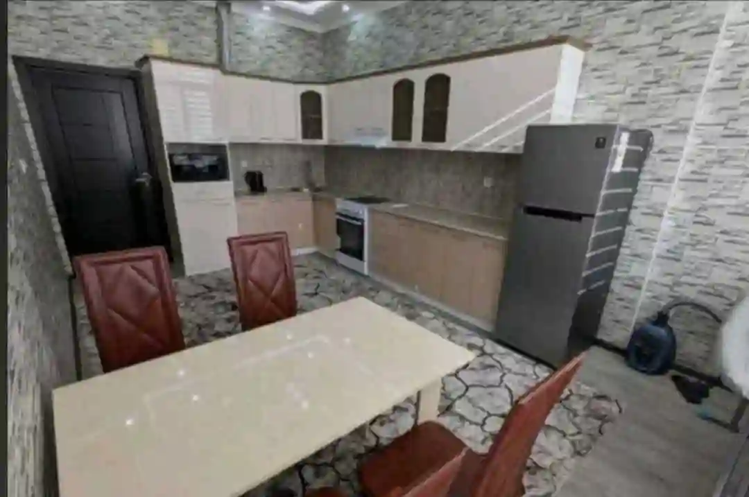 3-к квартира, 5 этаж, 75 м², Исмоил Сомони