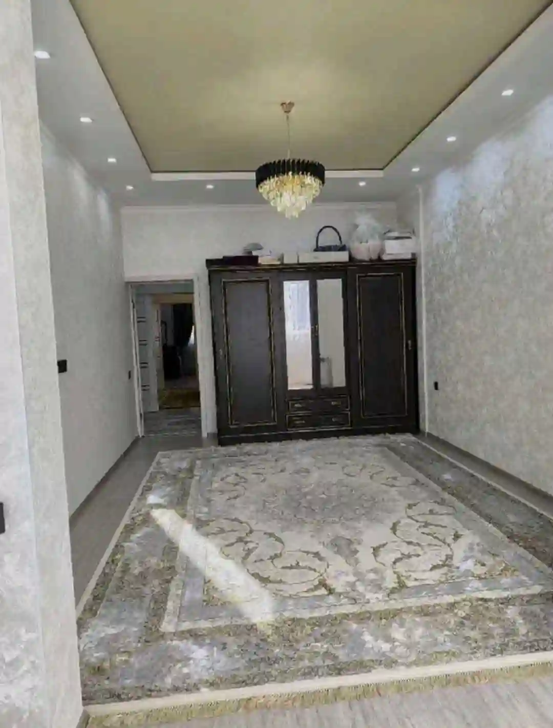 3-к квартира, 12 этаж, 86 м², Исмоил Сомони