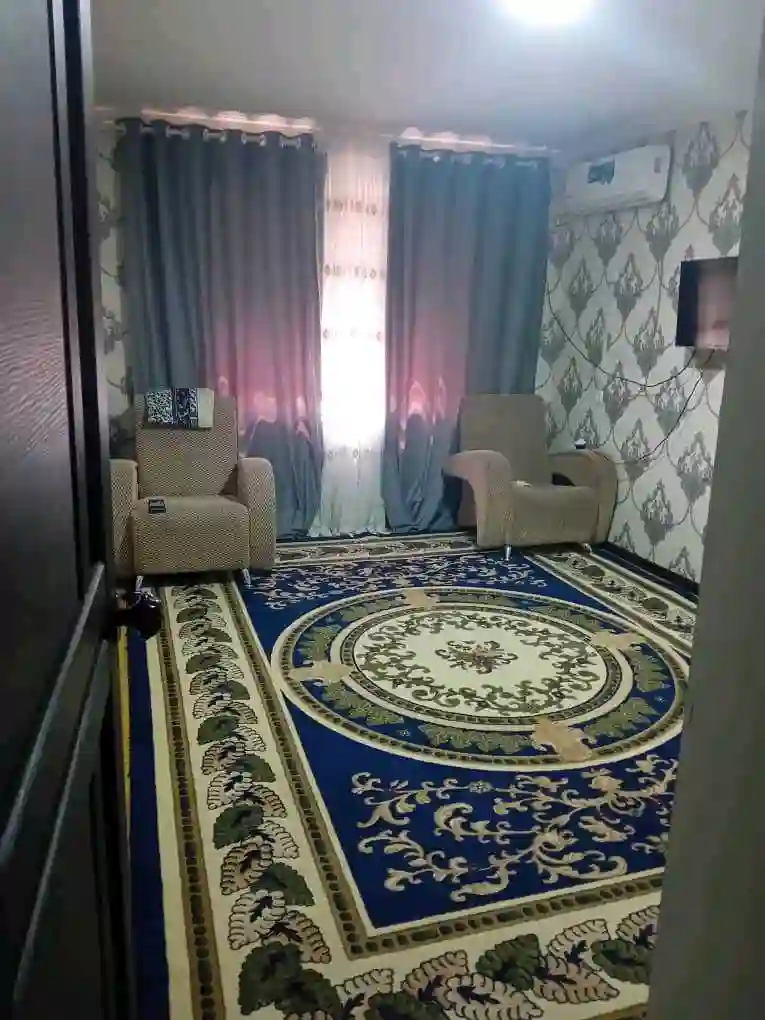 2-к квартира, 3 этаж, 53 м², шохмансур