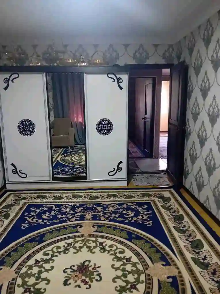 2-к квартира, 3 этаж, 53 м², шохмансур