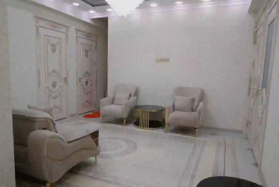 4-к квартира, 8 этаж, 90 м², Исмоил Сомони