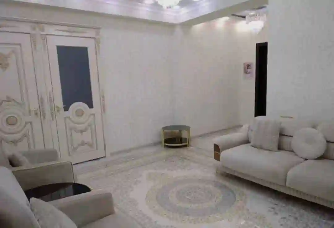 4-к квартира, 8 этаж, 90 м², Исмоил Сомони