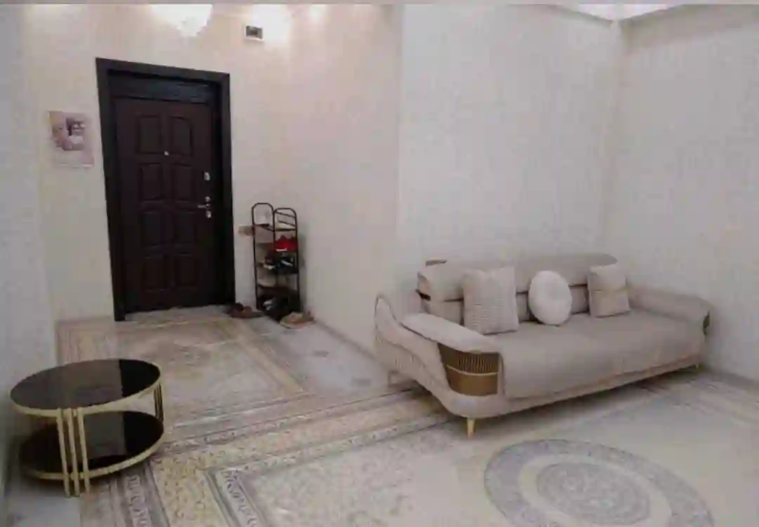 4-к квартира, 8 этаж, 90 м², Исмоил Сомони