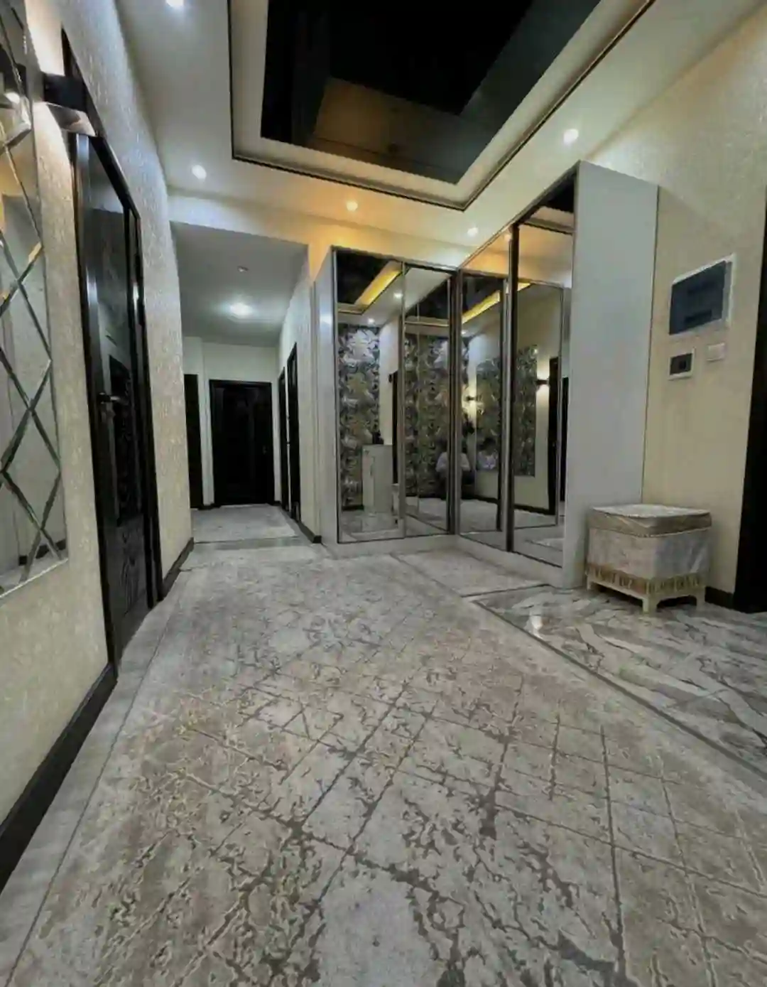 3-к квартира, 13 этаж, 94 м², Шохмансур