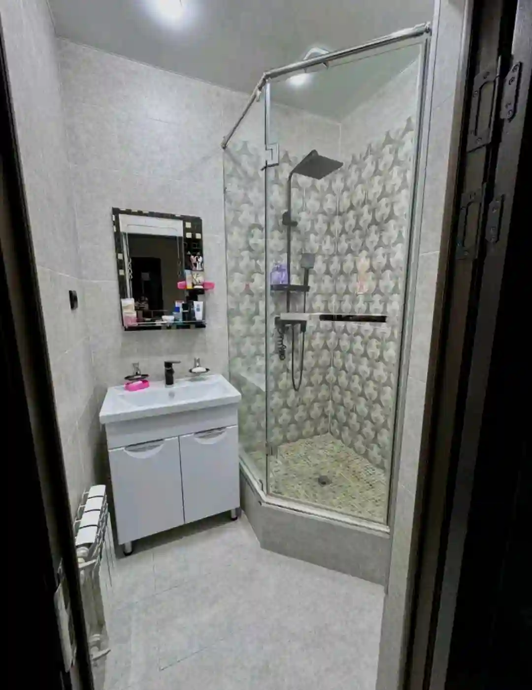 3-к квартира, 13 этаж, 94 м², Шохмансур