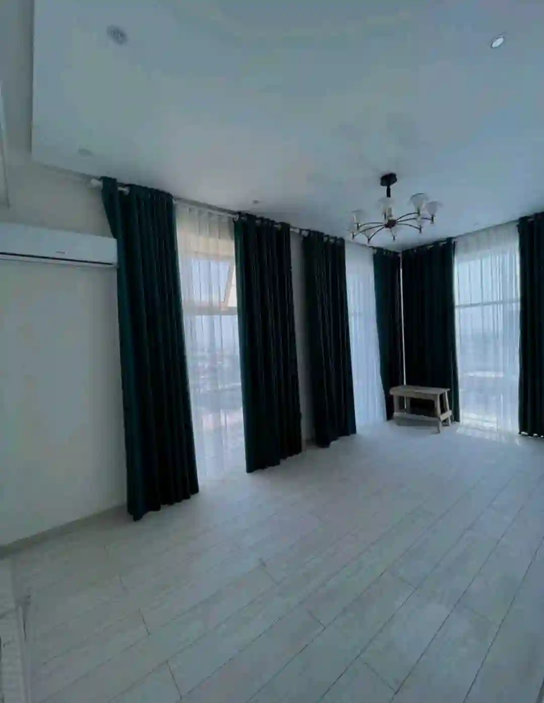 3-к квартира, 14 этаж, 100 м², Фирдавси