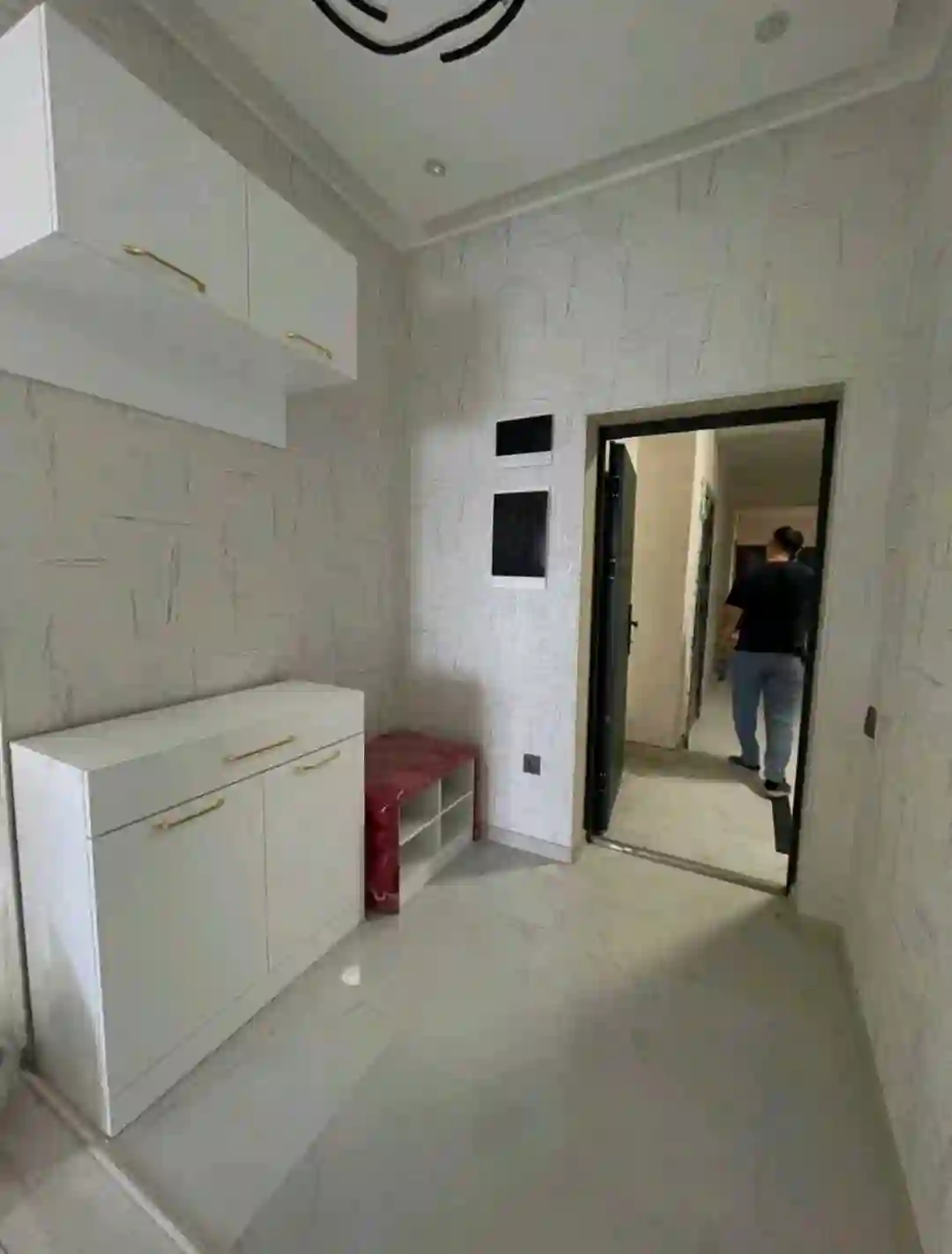 3-к квартира, 14 этаж, 100 м², Фирдавси