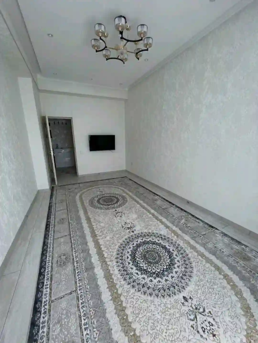 1-к квартира, 3 этаж, 55 м², Фирдавсӣ