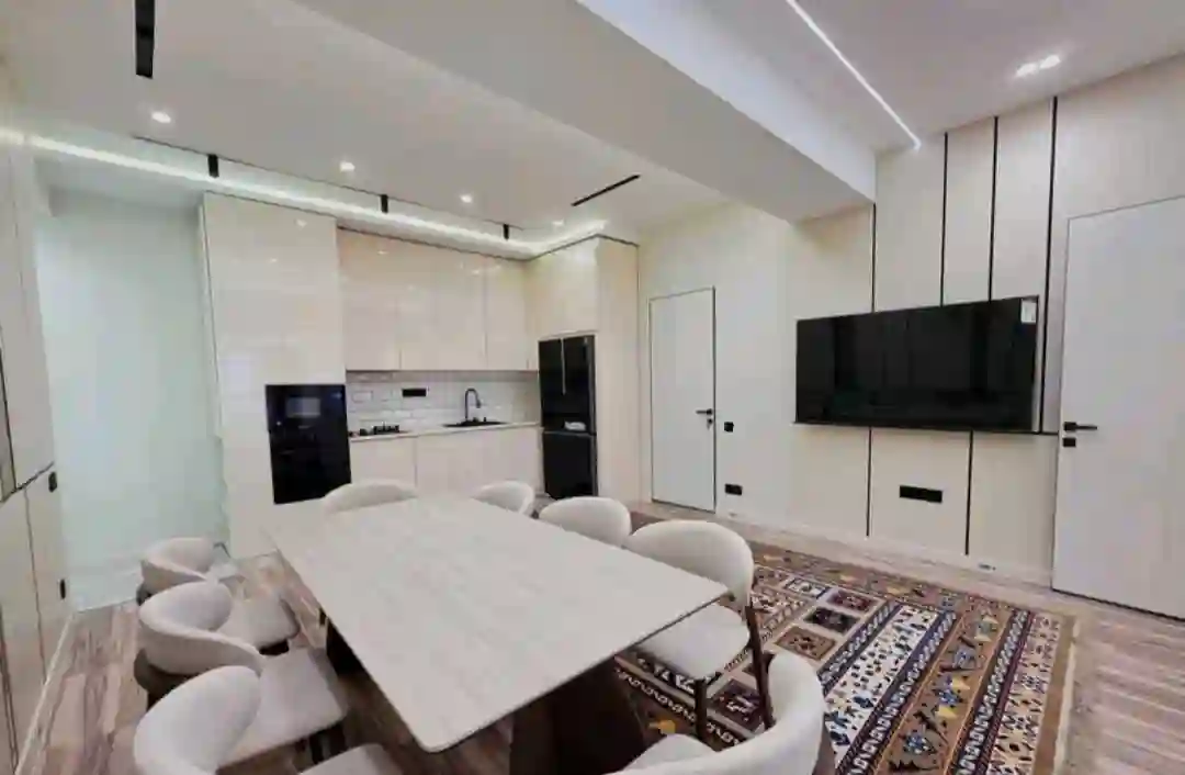 2-к квартира, 8 этаж, 90 м², Шоҳмансур