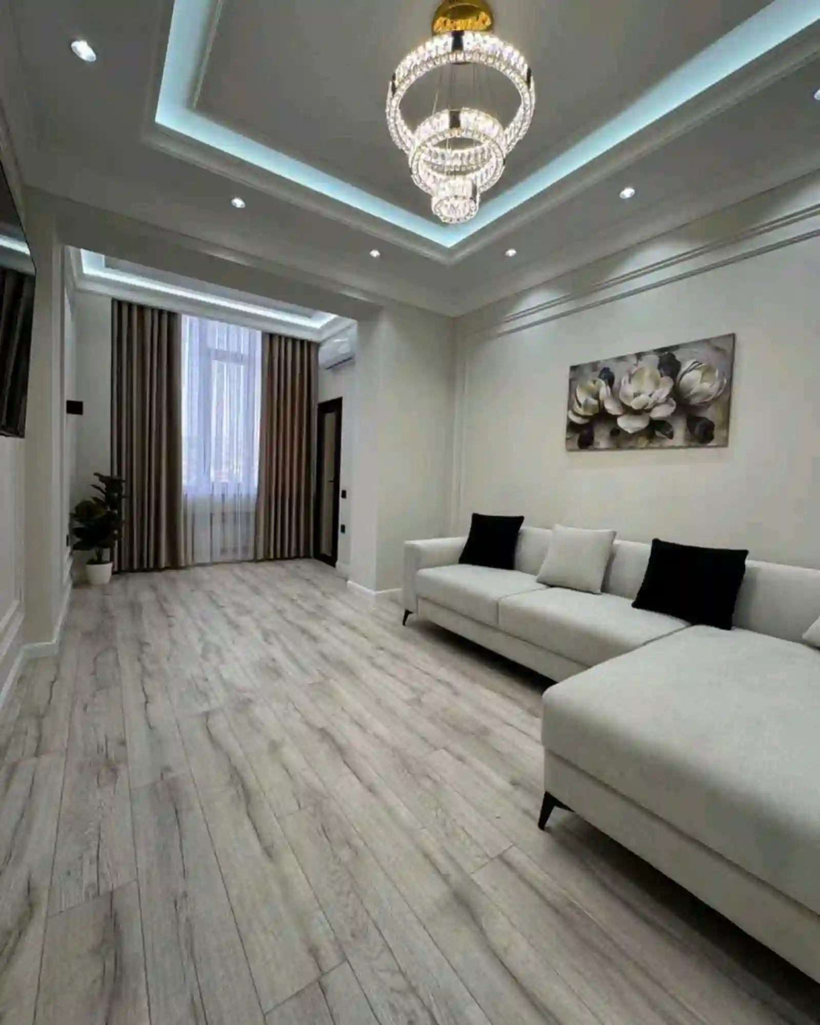 4-к квартира, 15 этаж, 153 м², Шохмансур