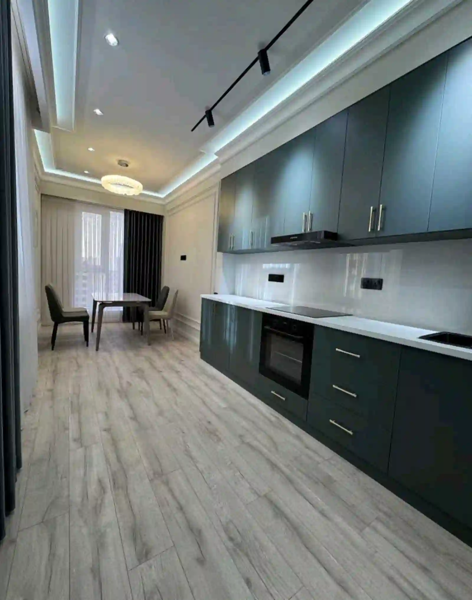 4-к квартира, 15 этаж, 153 м², Шохмансур