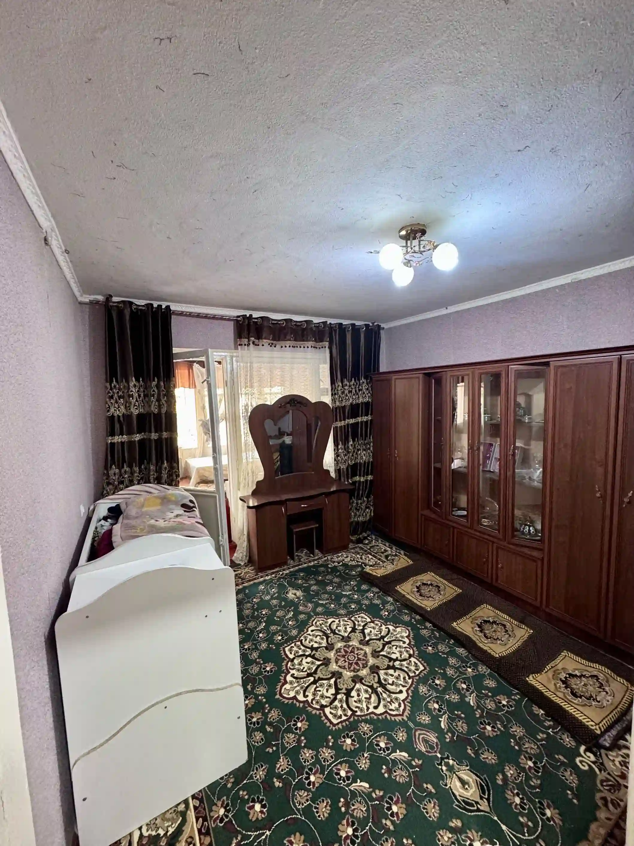 2-к квартира, 4 этаж, 62 м², 2мкр, Нотариус