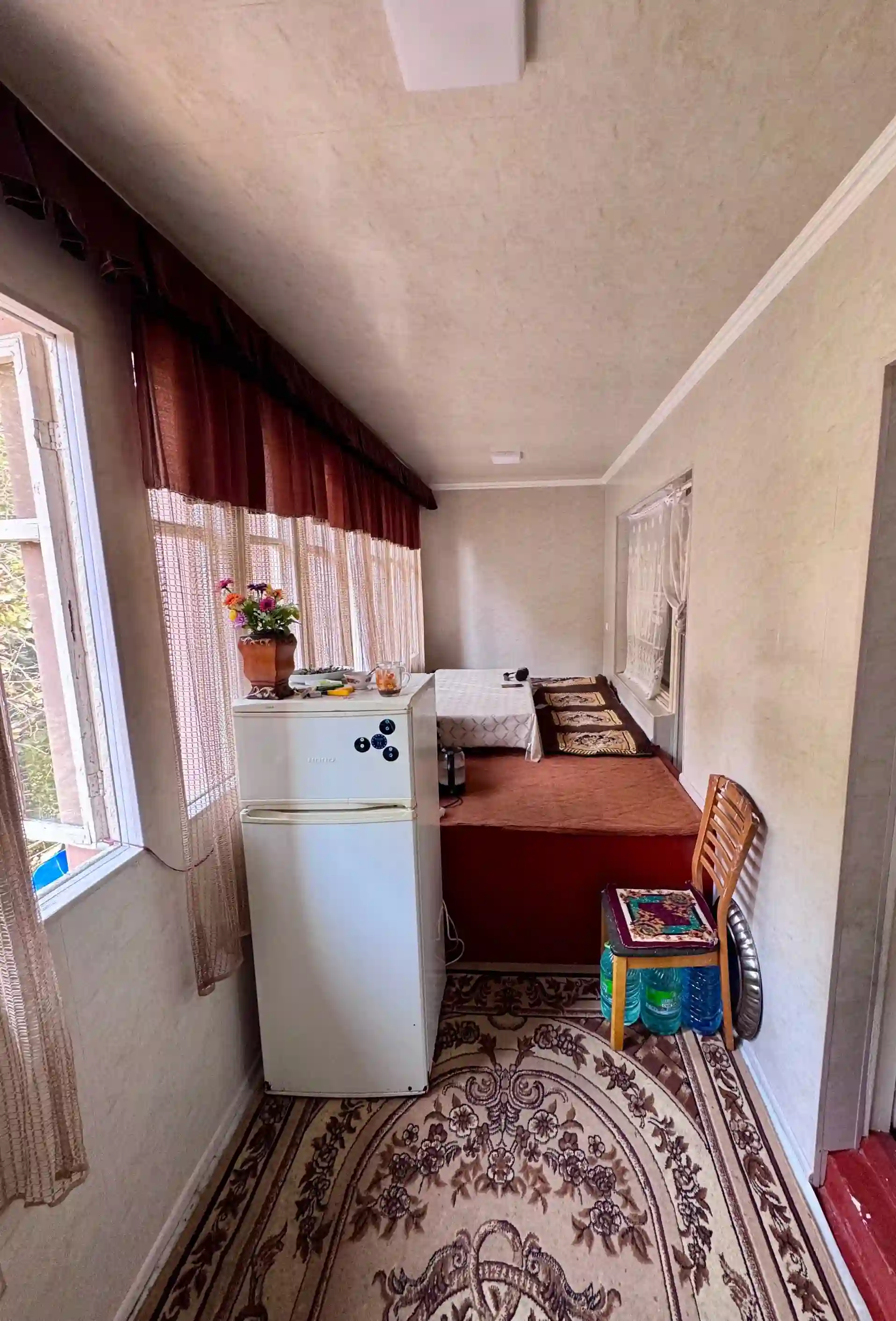 2-к квартира, 4 этаж, 62 м², 2мкр, Нотариус