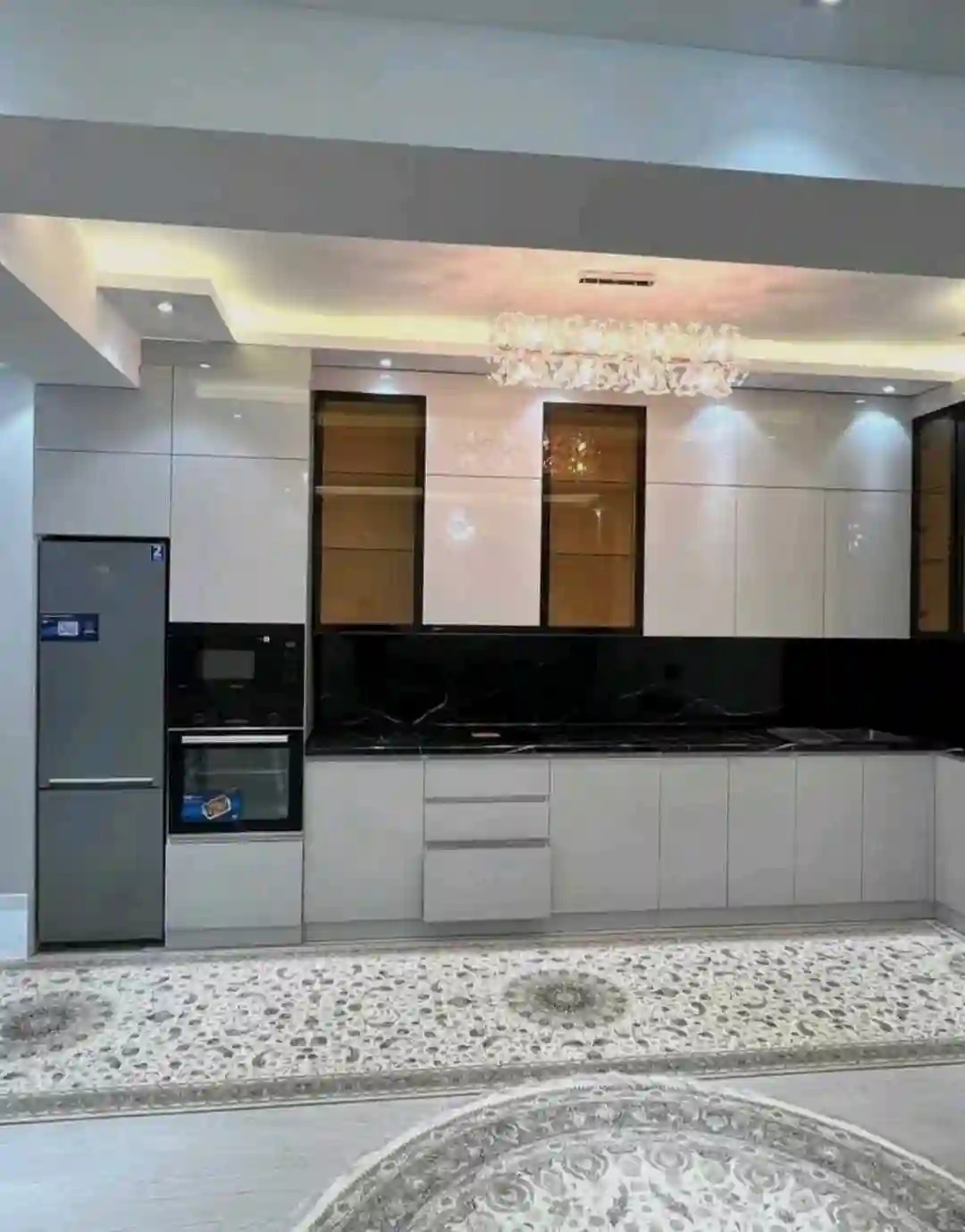 3-к квартира, 11 этаж, 96 м², Шохмансур