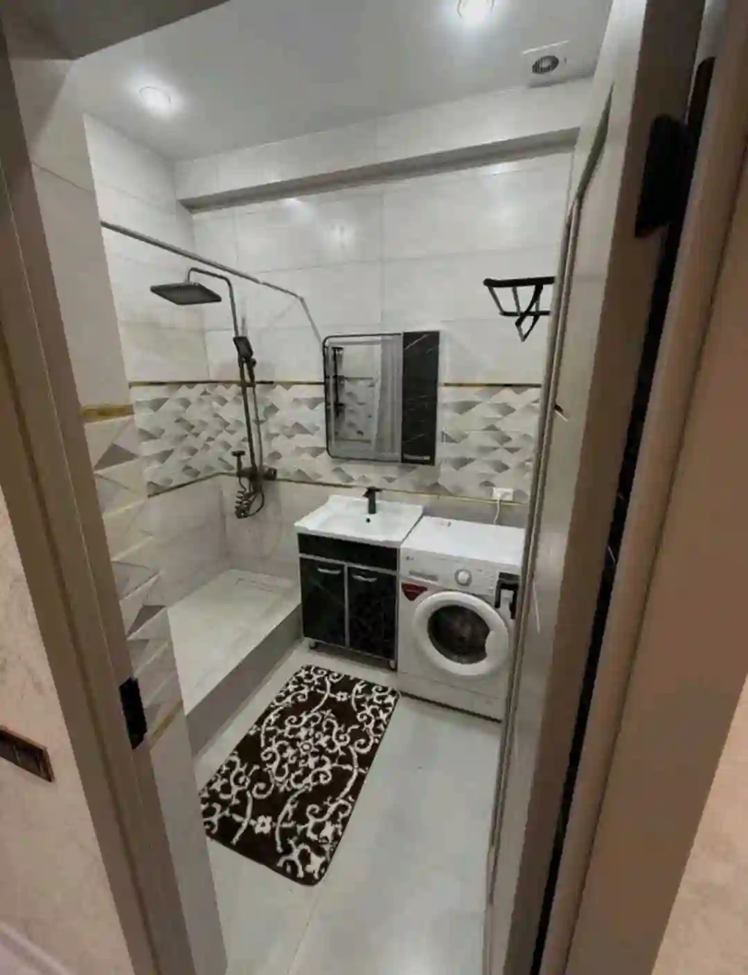 3-к квартира, 7 этаж, 60 м², Шохмансур
