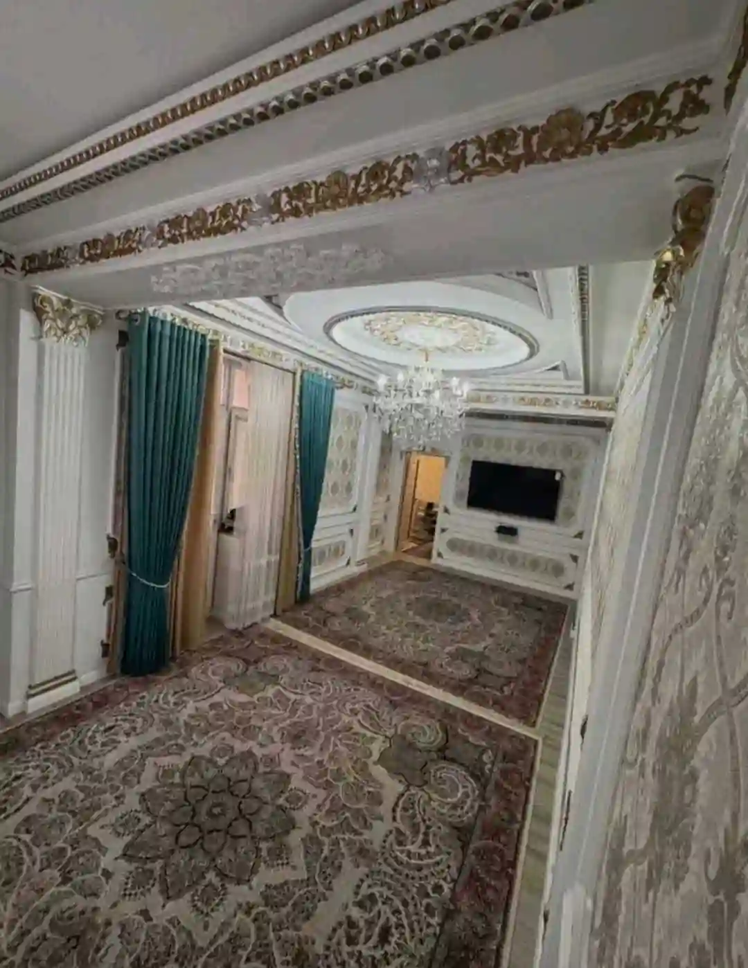 2-к квартира, 6 этаж, 80 м², Фирдавси