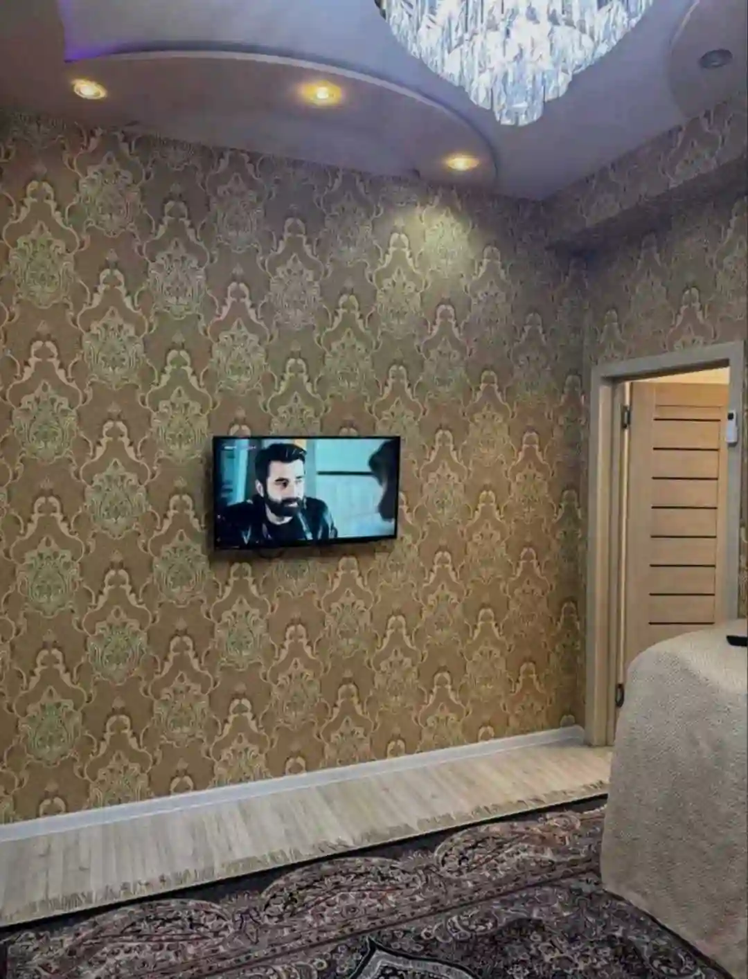 2-к квартира, 6 этаж, 80 м², Фирдавси