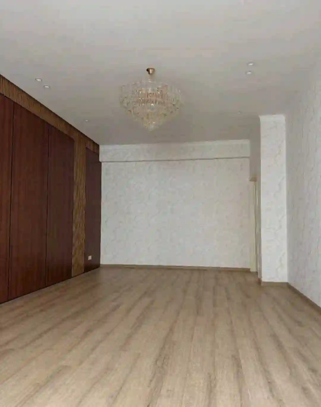 2-к квартира, 13 этаж, 95 м², Шохмансур