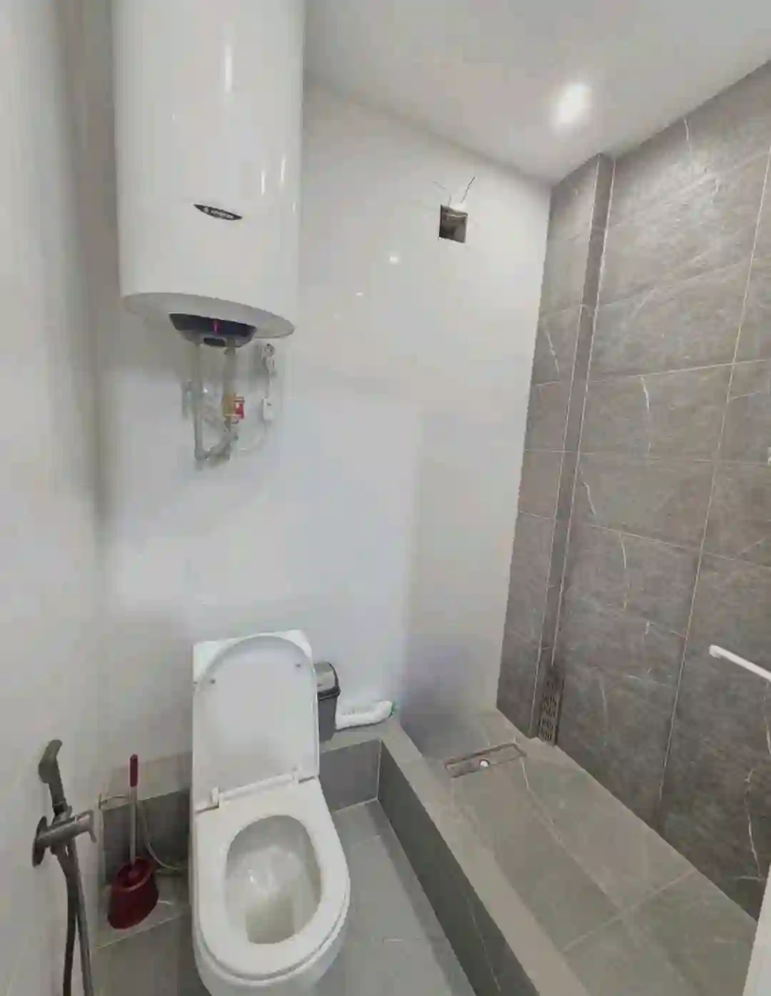 3-к квартира, 17 этаж, 77 м², Фирдавси