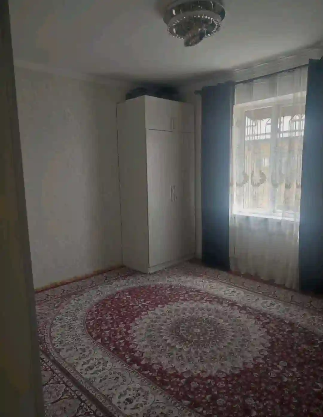 2-к квартира, 3 этаж, 44 м², Фирдавси
