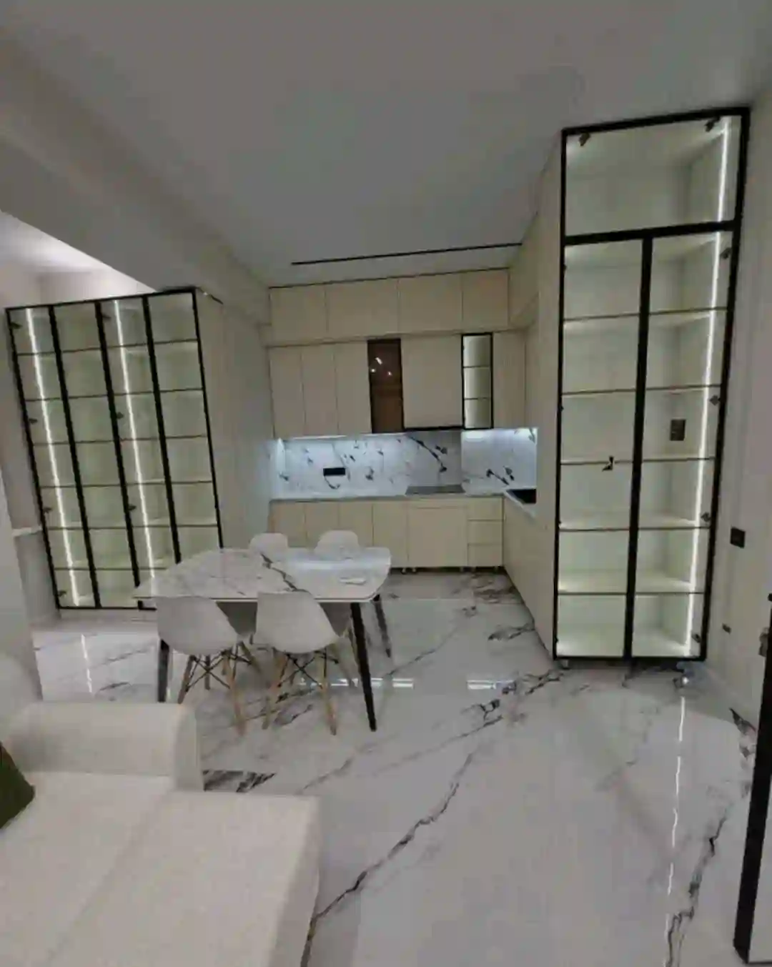 3-к квартира, 16 этаж, 83 м², Шохмансур