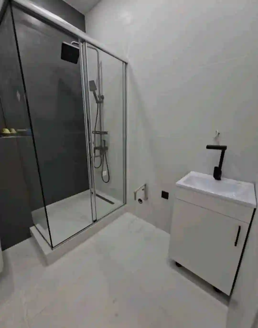 3-к квартира, 16 этаж, 83 м², Шохмансур
