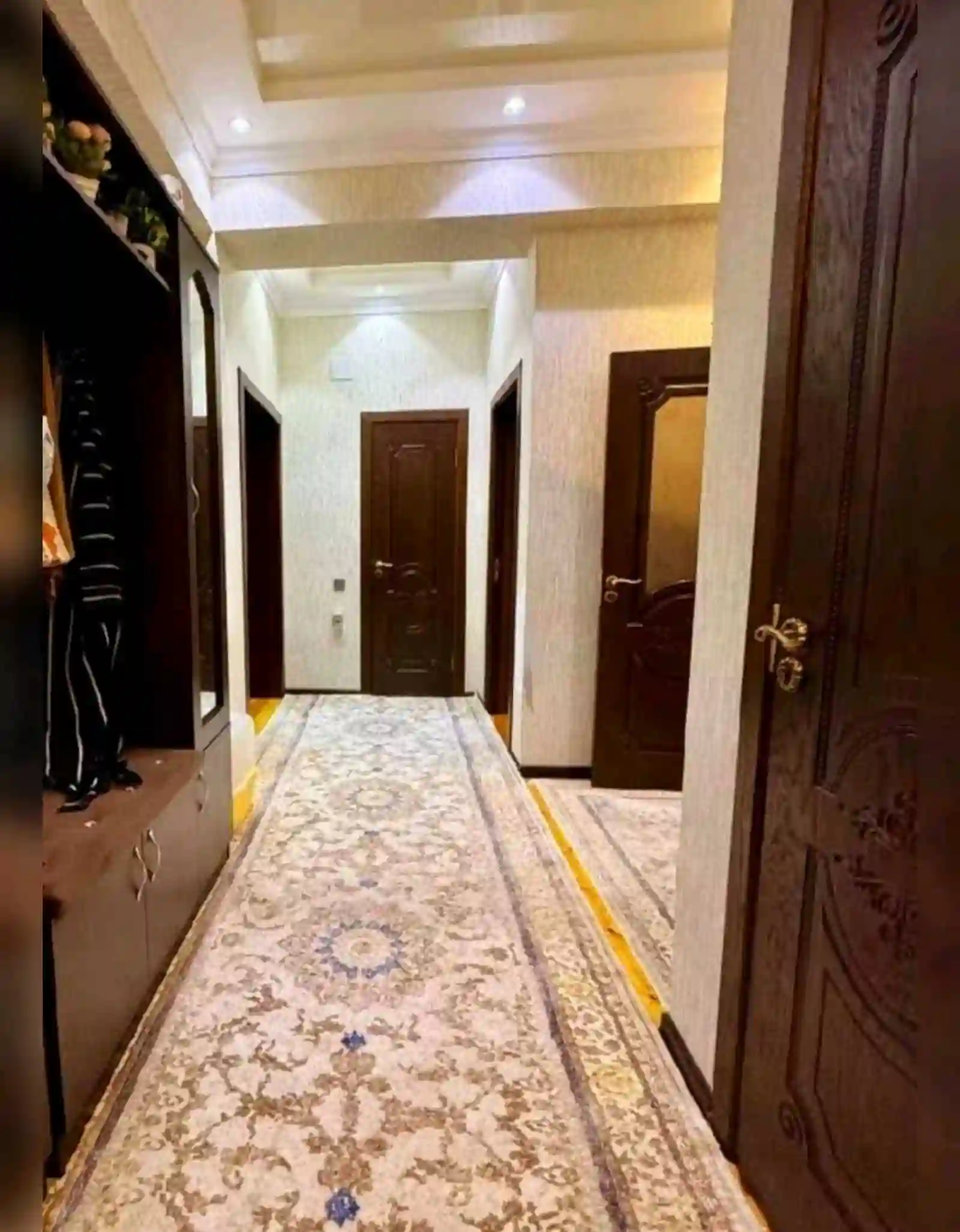 2-к квартира, 1 этаж, 77 м², Худжанд