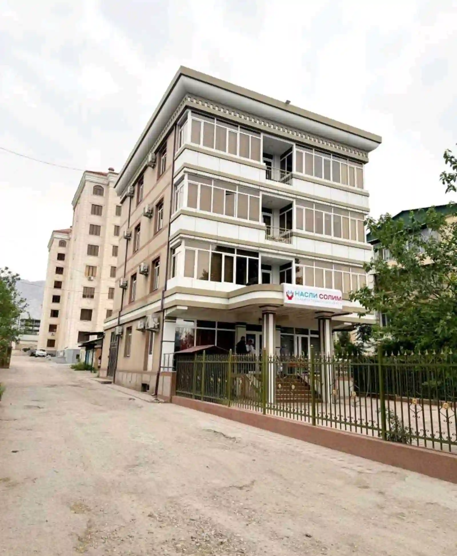 3-к квартира, 7 этаж, 110 м², Худжанд