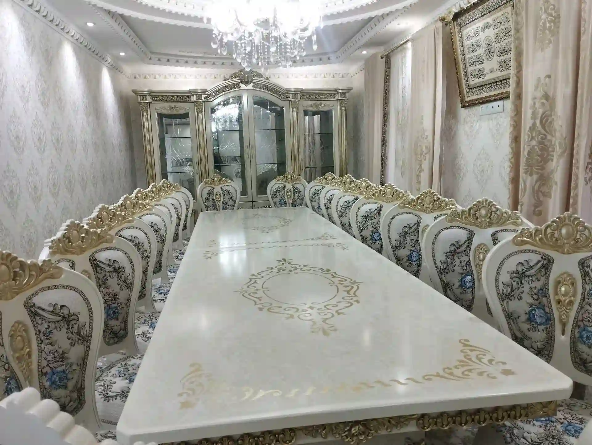2 этажный, 9-комн. дом, 450 м², 7 соток, Файзи Истиклол
