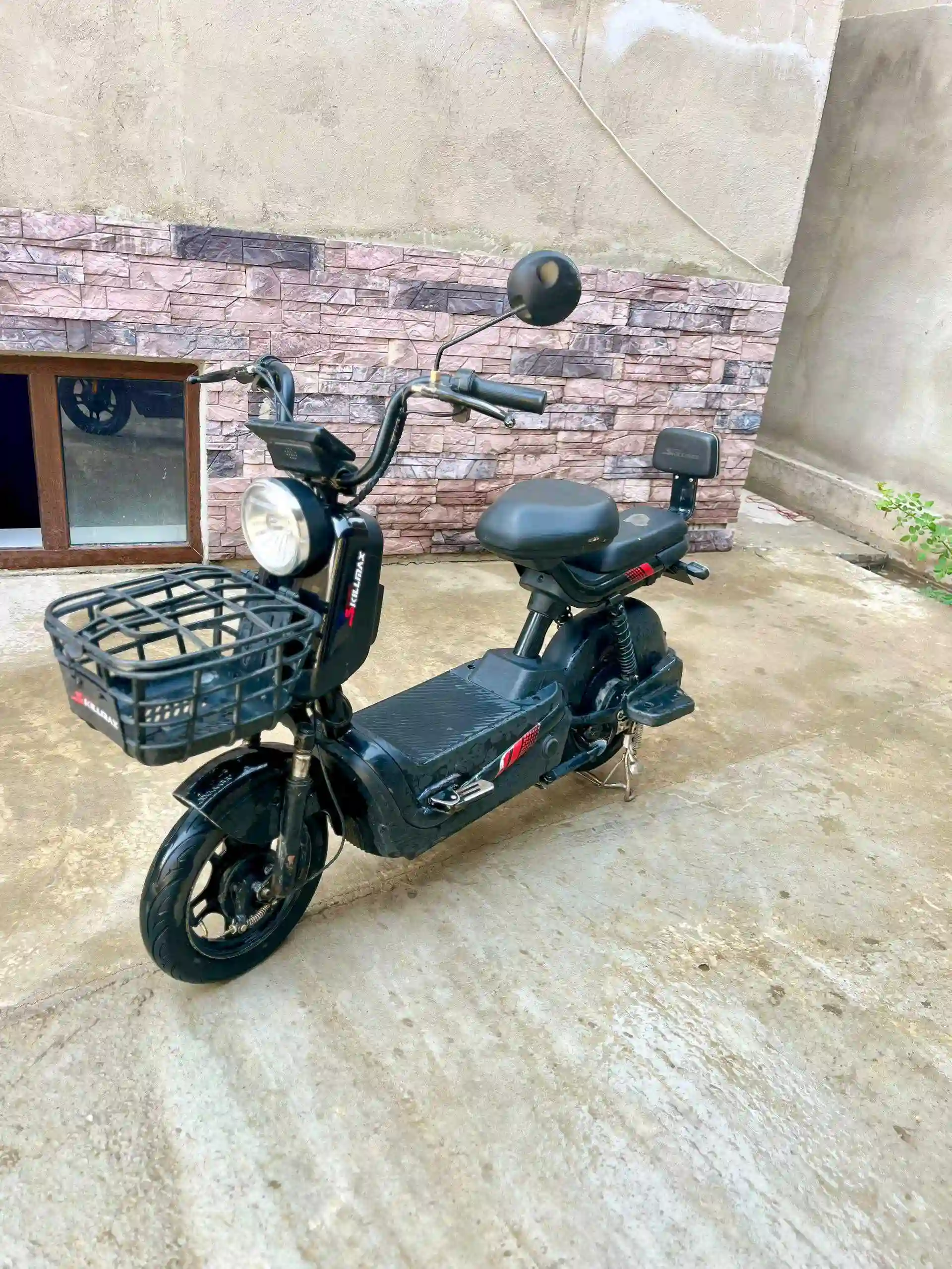 электроскутер Skillmax