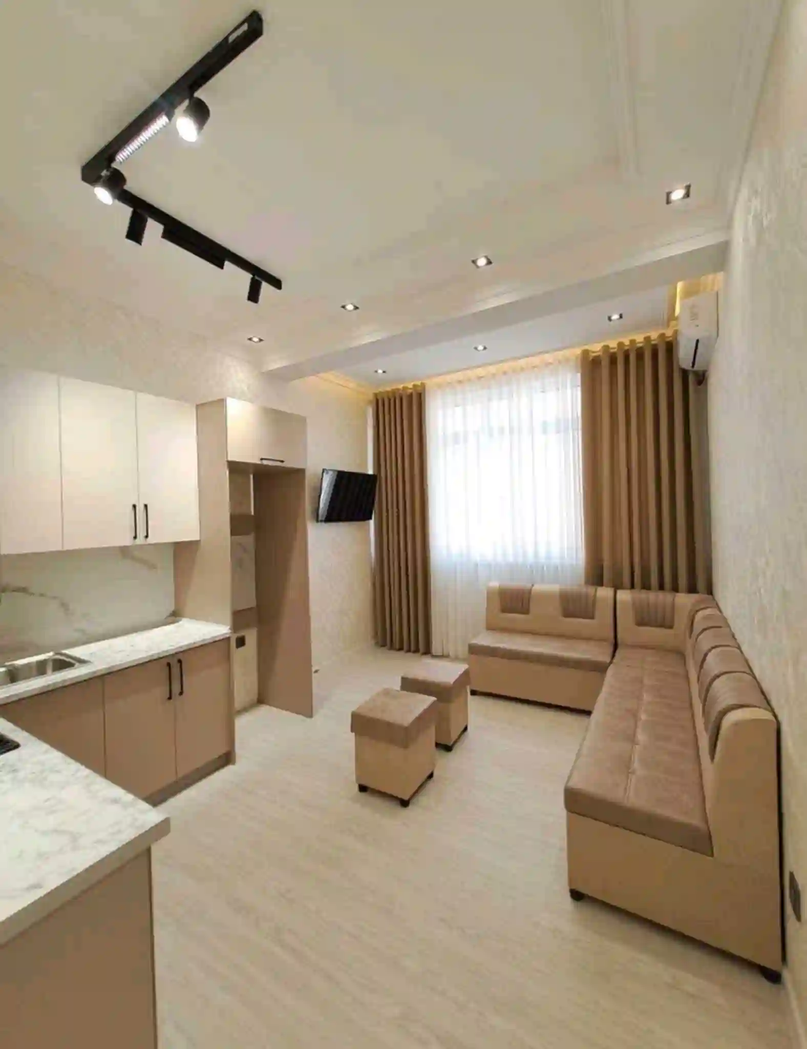 2-к квартира, 2 этаж, 66 м², Худжанд