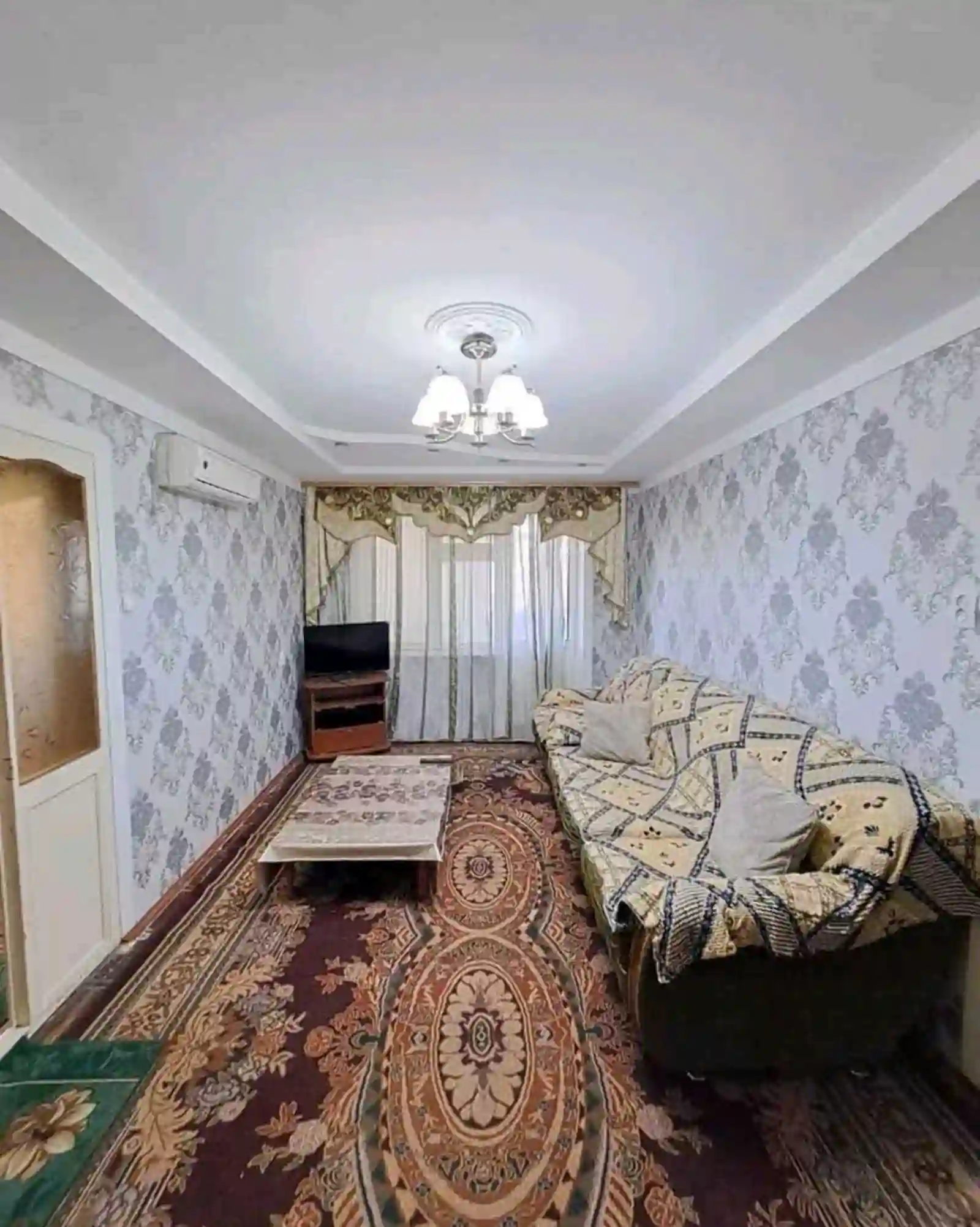 3-к квартира, 3 этаж, 63 м², Худжанд