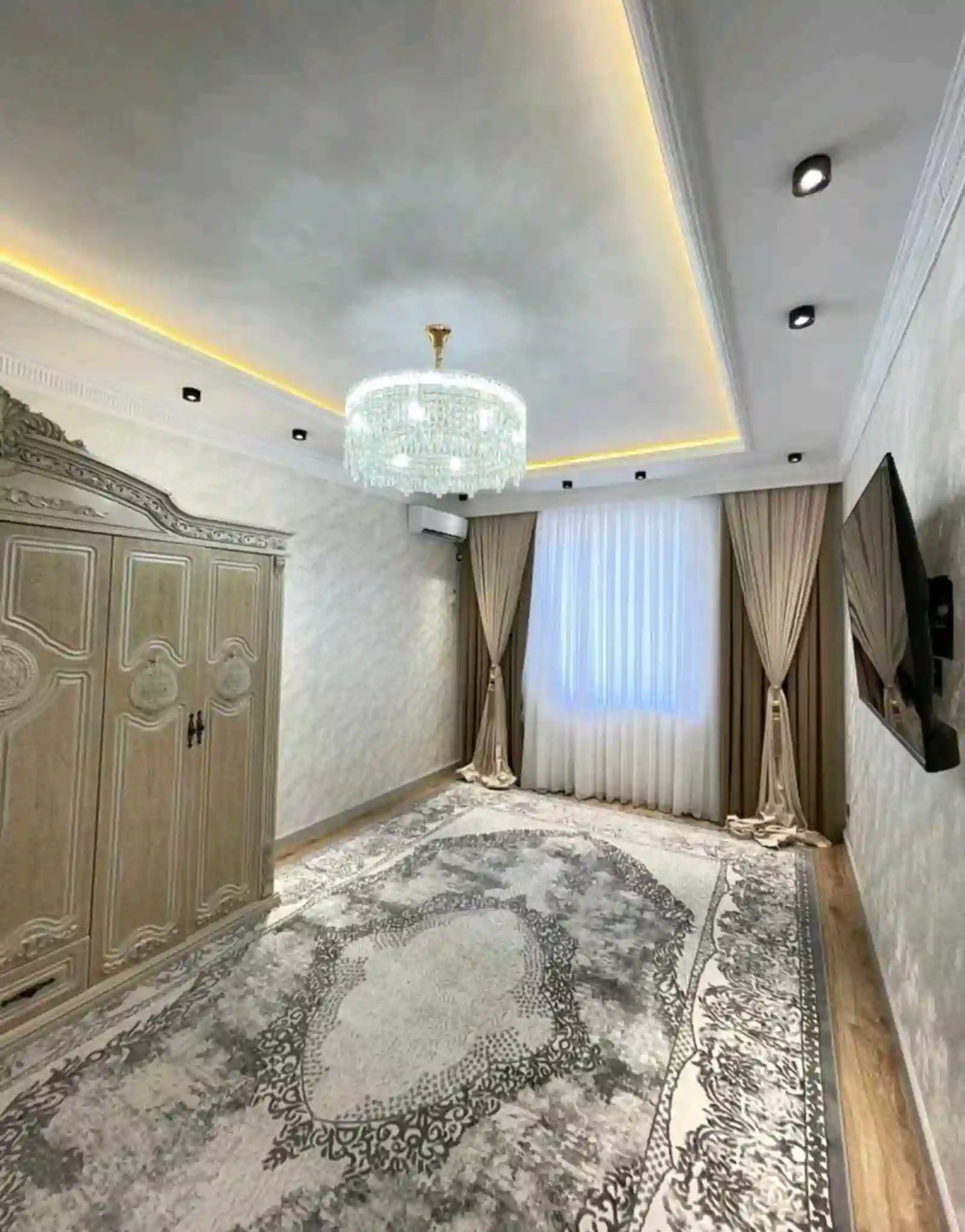4-к квартира, 5 этаж, 101 м², Худжанд